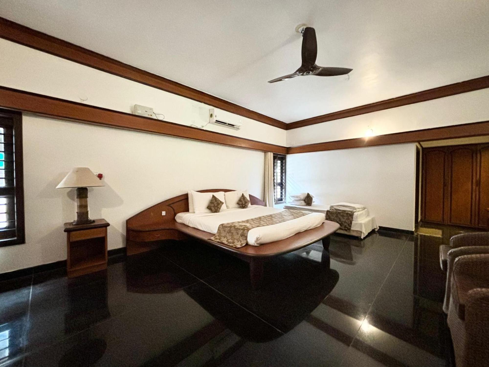 Unlock By Goldfinch Sakaleshpur Apartment Kenchamman Hoskota ภายนอก รูปภาพ